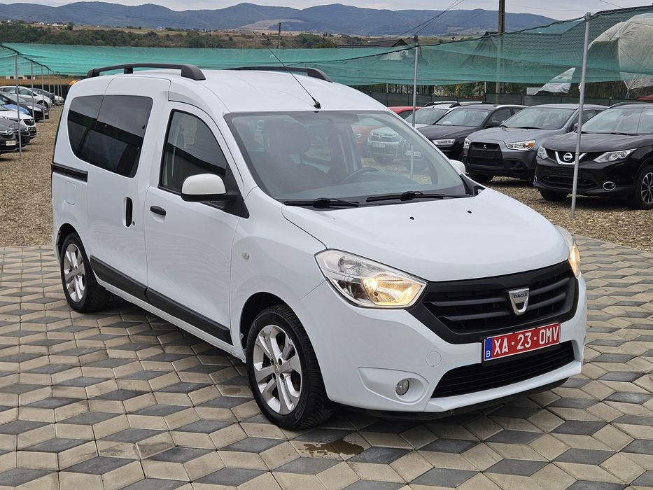 Dacia Dokker 1.5DCI din 2015 cu rampa handicap!
- an fabricație 2014