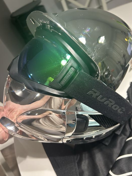 Ски каска RuRoc special edition