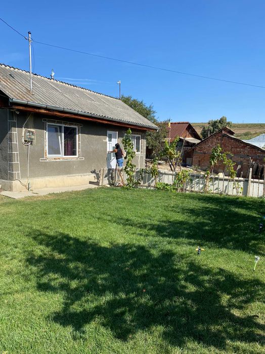 casa si teren 1000 mp cu utilitati Gura Vadului Prahova