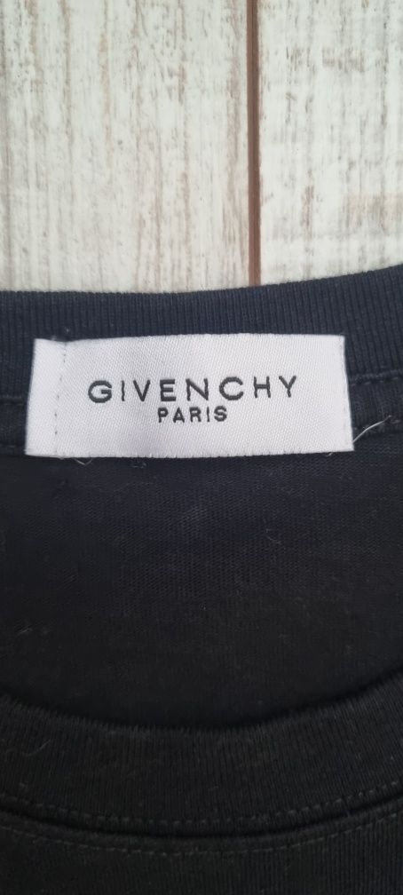 Tricou Givanchy nou