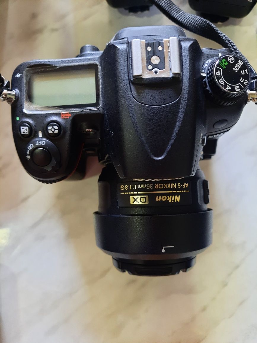 Продаю свой полупрофисиональную фото камеру  Nikon D7000