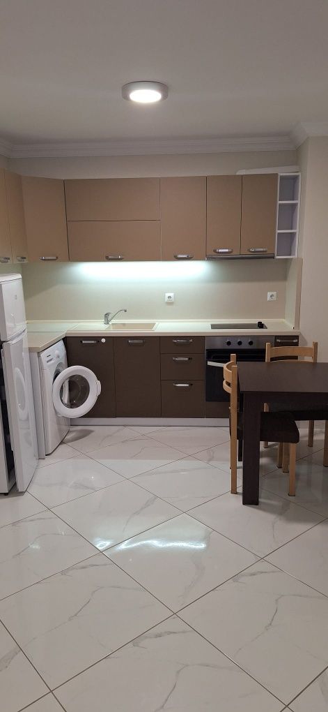 Дава се под наем Двустаен апартамент в Разград, Център - 50 кв.м за 331.5 € - Снимка #6