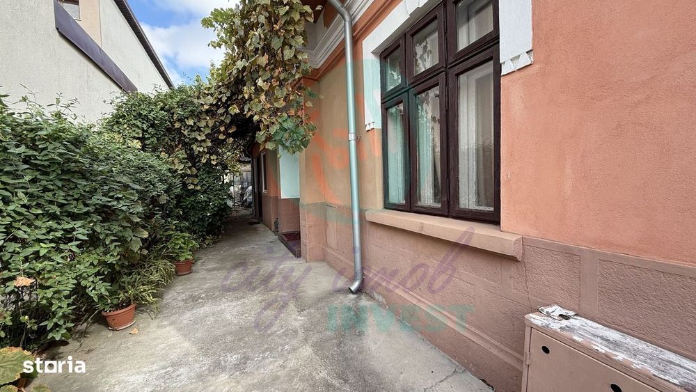 Casa singura in curte la 2 pasi de Calea Calarasilor