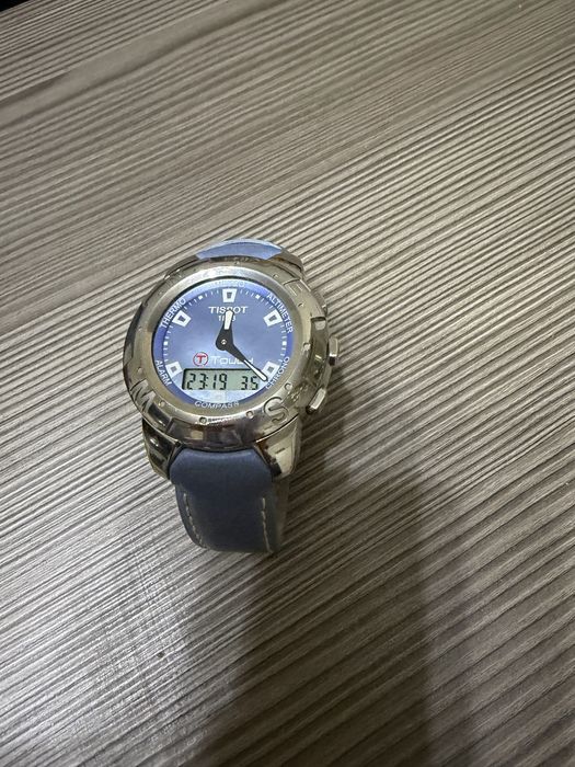 Tissot t touch titanium blue в очень хорошем состоянии