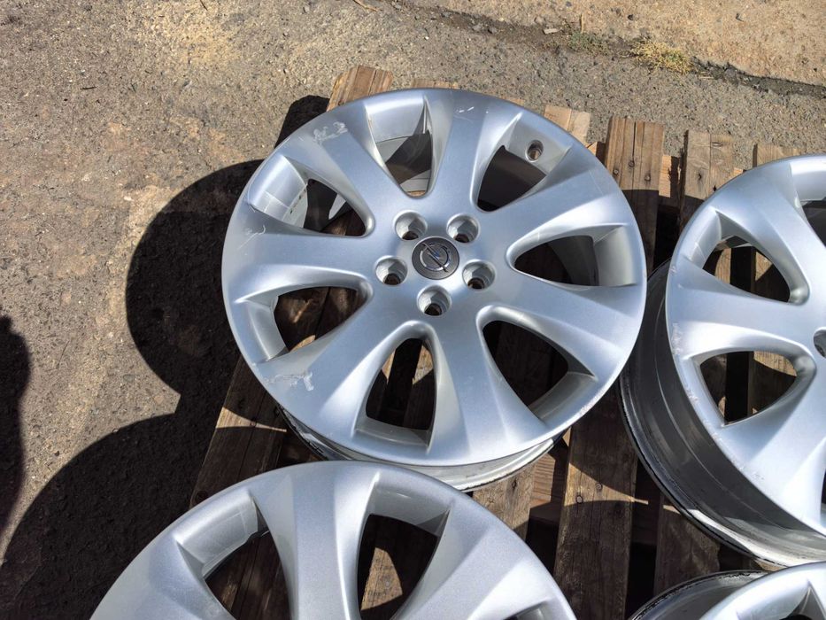 17 цола 5 х 105 мм Опел Астра / Шевролет Круз - 7 Инча / ЕТ 42