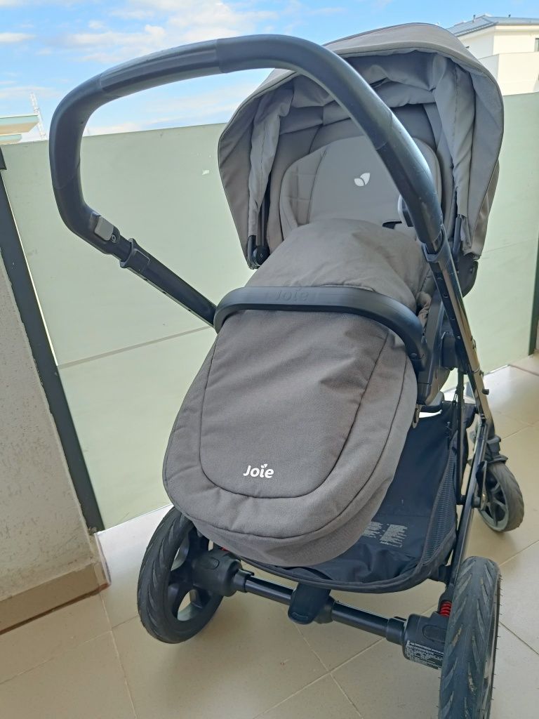 Vand carucior Joie Chrome 3 in 1