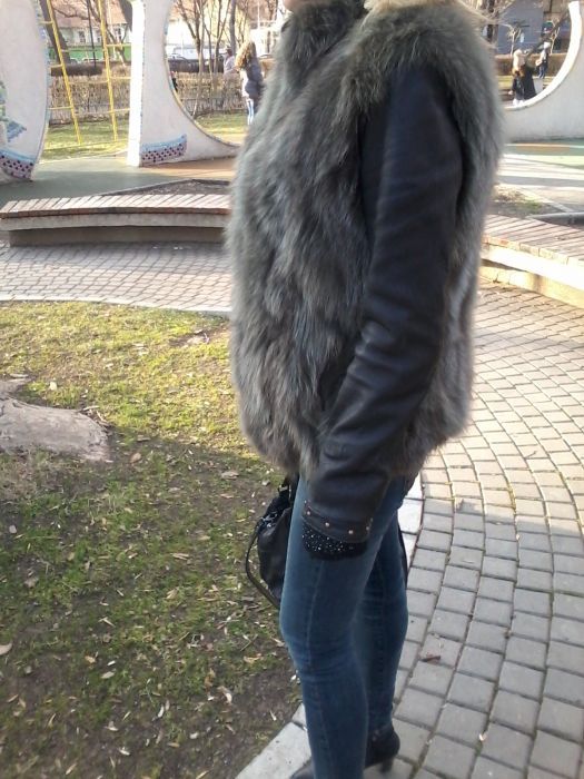 Pink Pepper дамско кожено яке , Лисица елек Luter