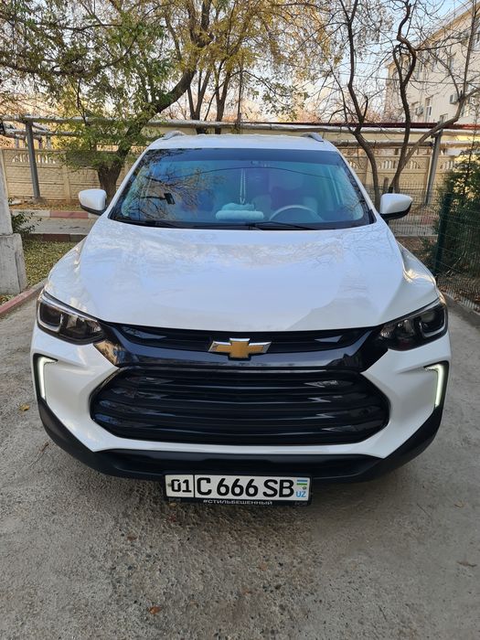 Продаётся машина  TRACKER 2