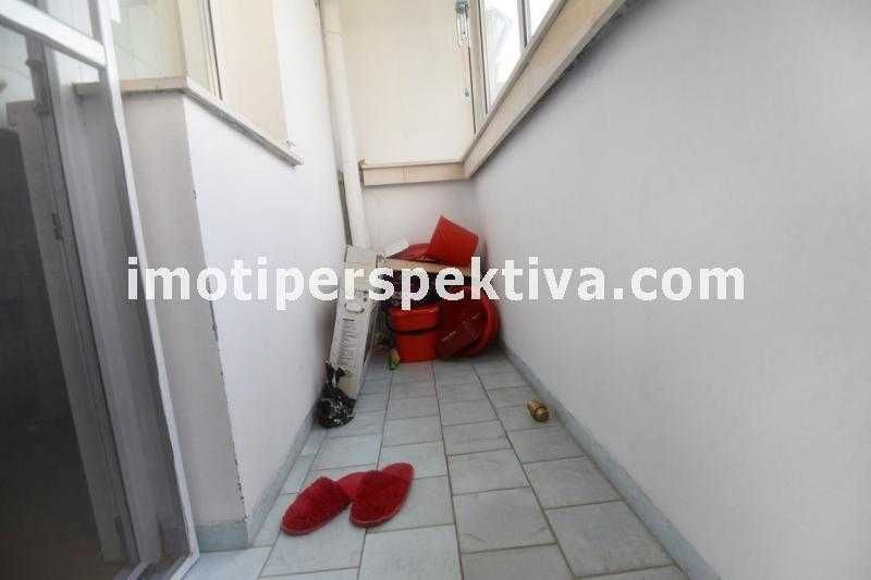 Продава се Двустаен апартамент в Пловдив, Кючук Париж - 60 кв.м за 1834 €/кв.м - Снимка #8