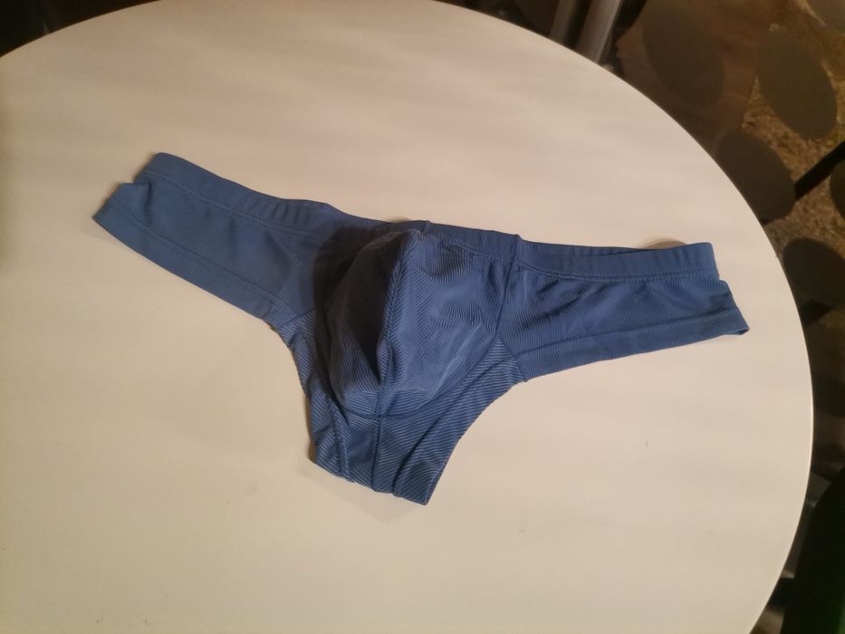 Vand bikini semitanga sexy pt bărbați