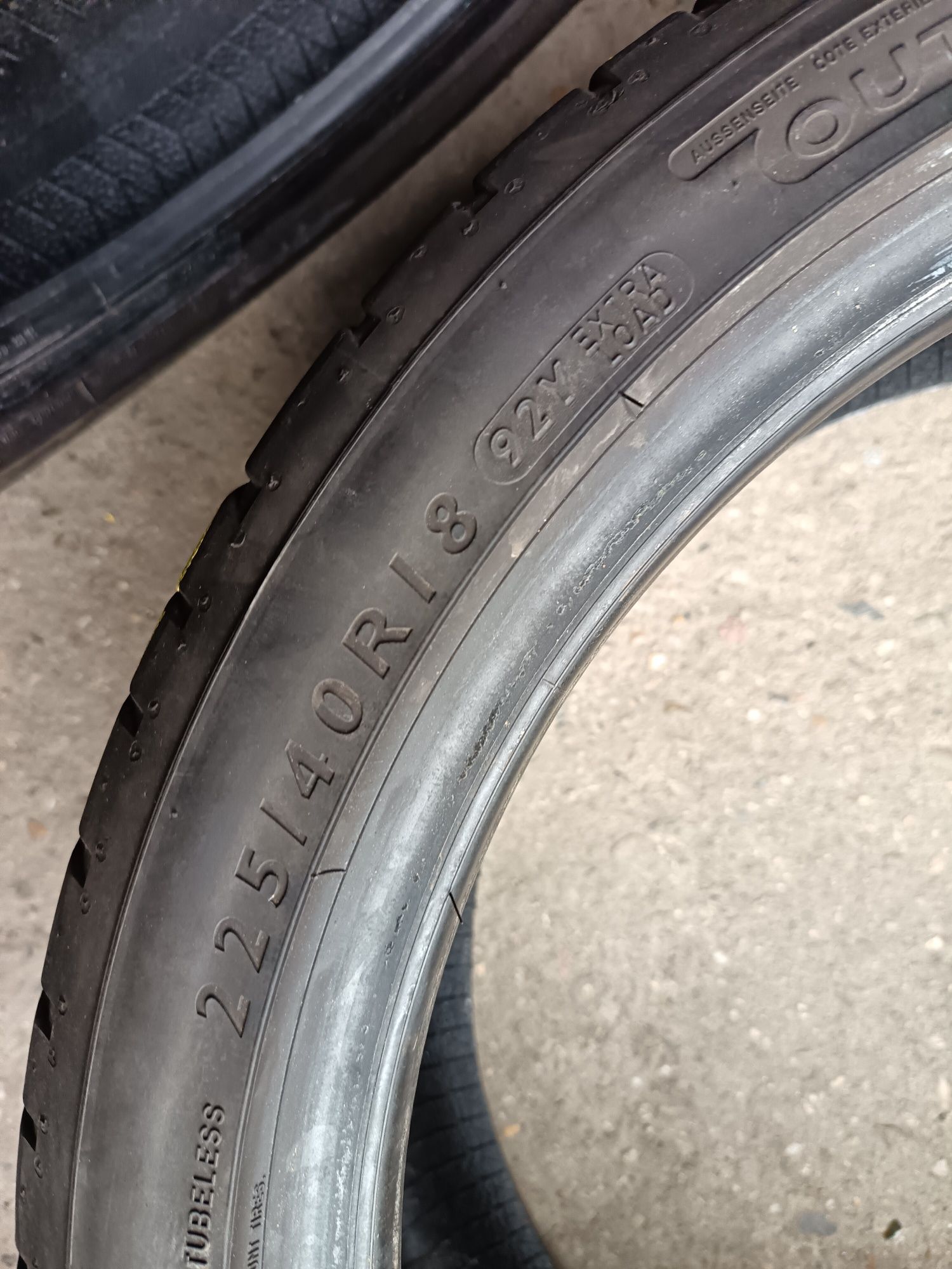 Anvelope vara 225 40 18 Dunlop. 2019 6.5mm