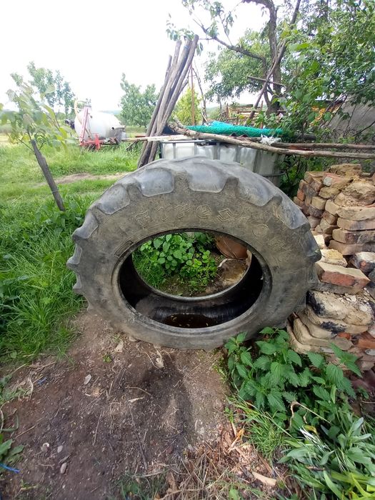 Cauciuc radial 320/85r28 (12,4r 28)