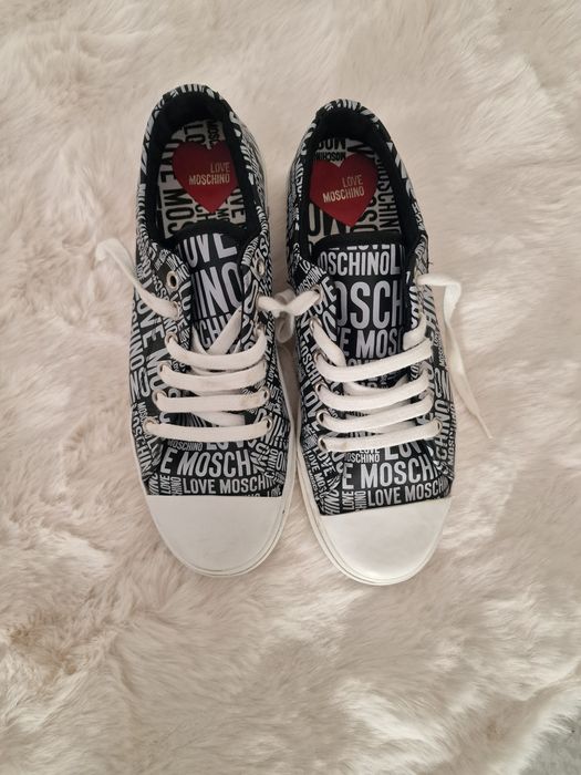 Кецове LOVE Moshino