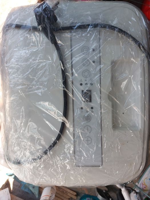 Vând aer condiționat portabil