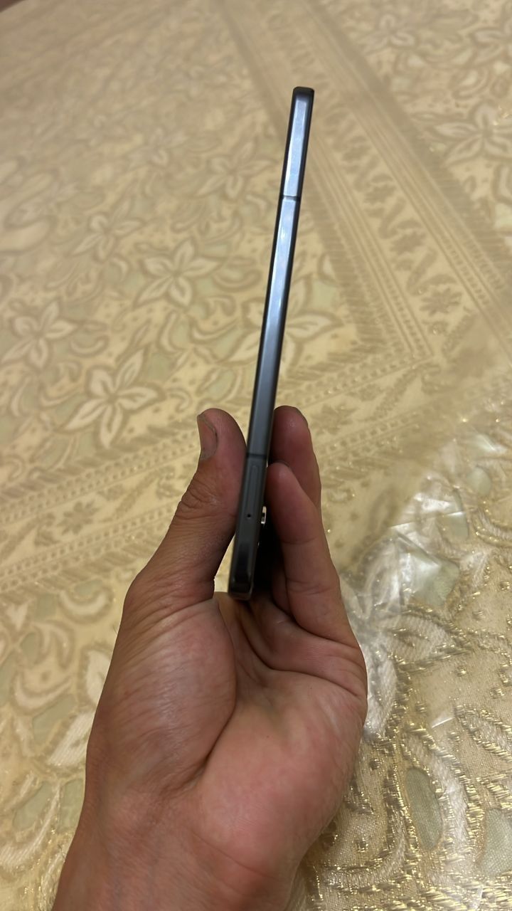 Samsung Z fold 5