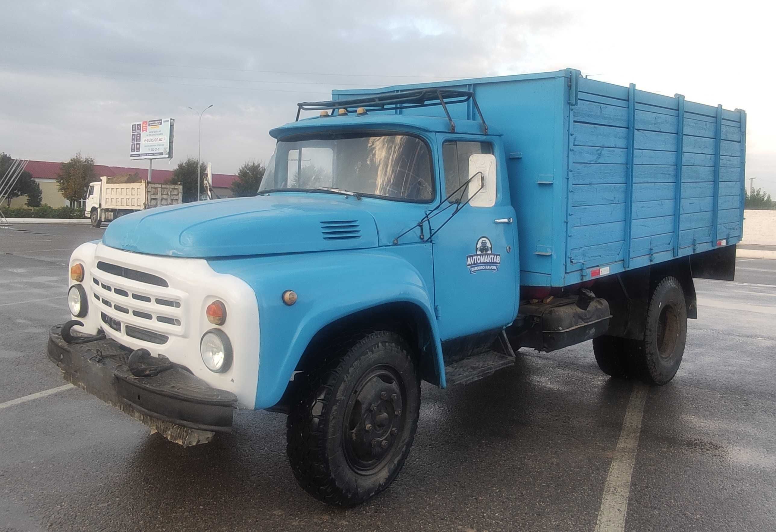 Zil 138 bortli sotiladi. Продаётся Зил 138 бортовой сотилади