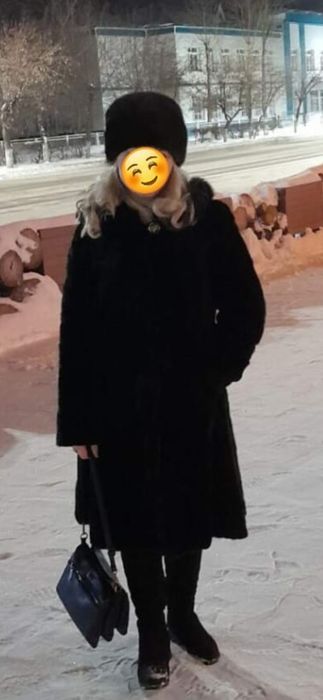 Продам, Шубу и шапку из норки!