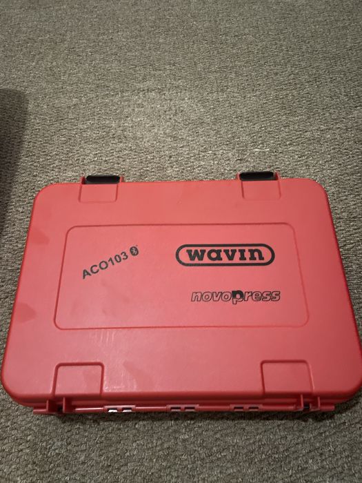 Set presă hidraulica sertizat.