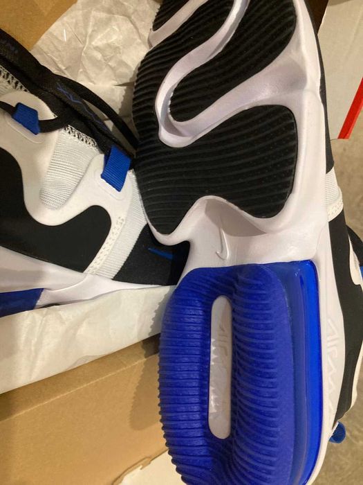 Маратонки NIKE нови внос от UK