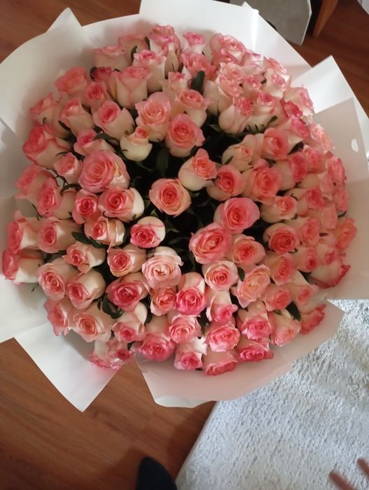 Букет из 101 розы