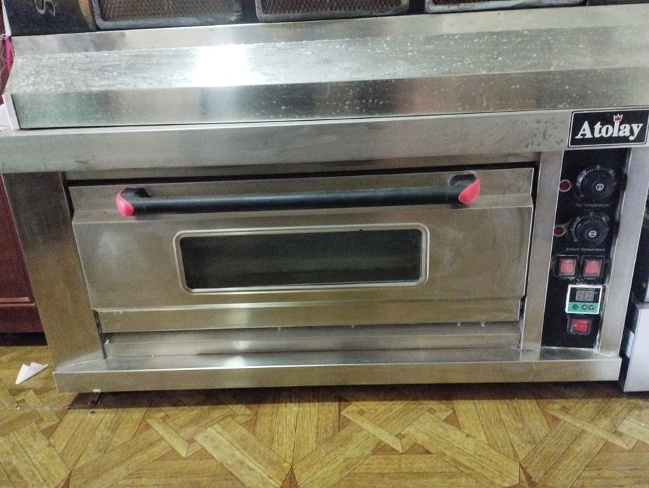 Pitsa pech idial deyarli yangi 2oy ishlatilgan.Baraka topadi olgan