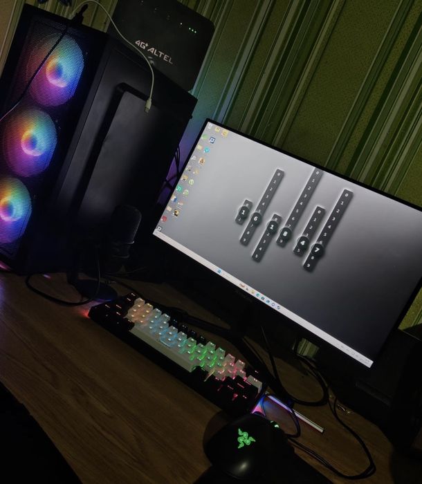 Продам системный блок и комплектющие.