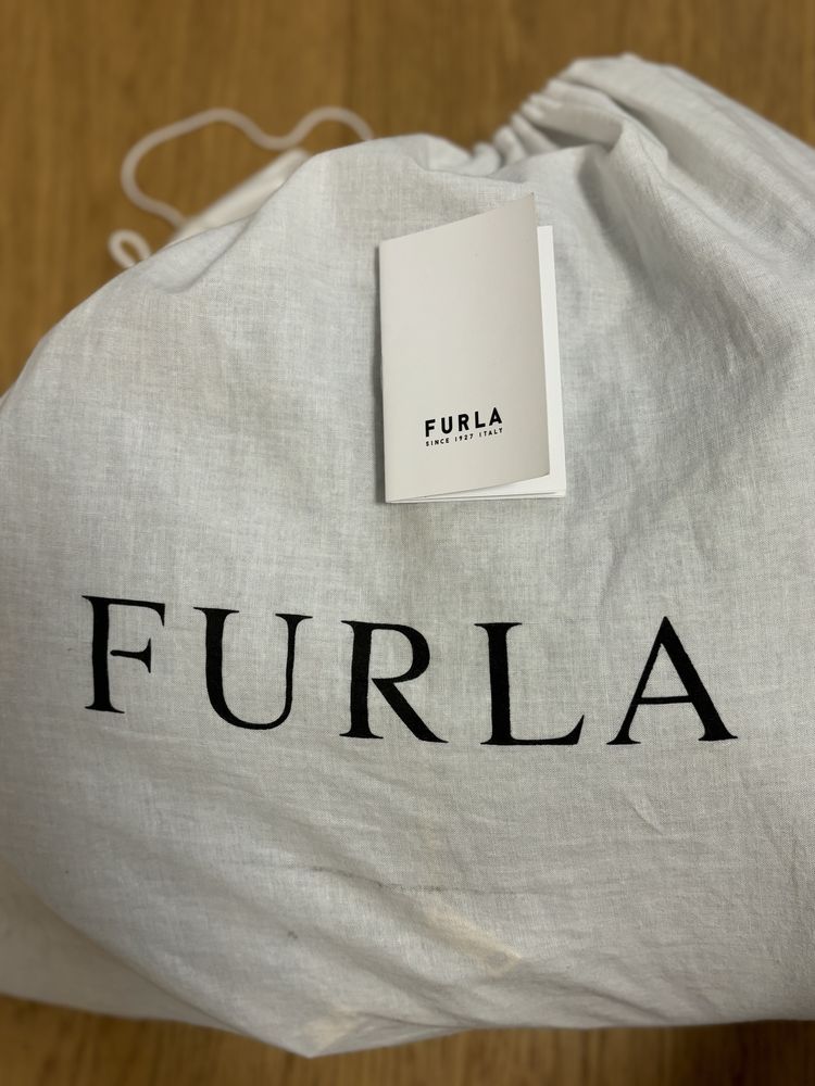 Furla оригинална дамска раница
