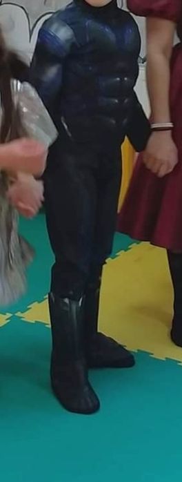 Costum Pantera Neagra