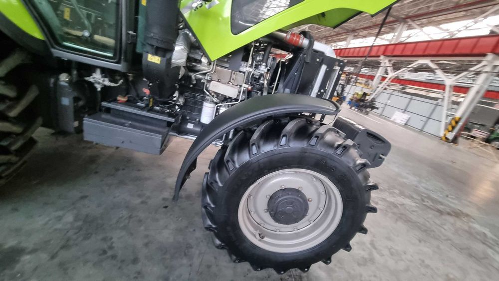 Трактор Zoomlion RC1604