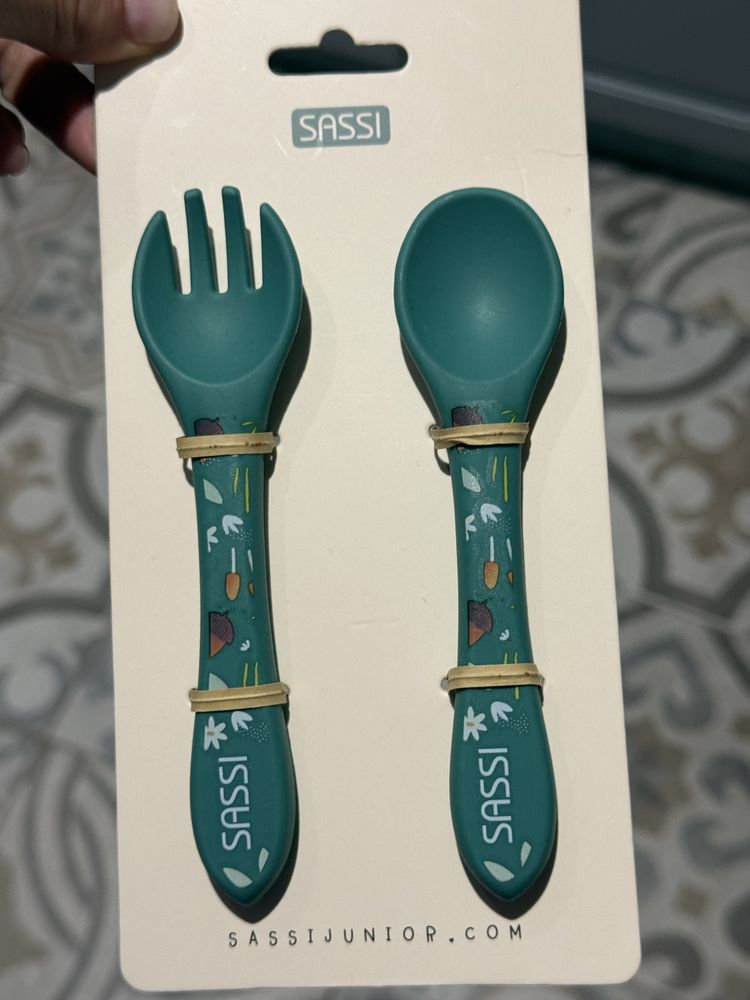 Комплект за хранене на бебе Sassi