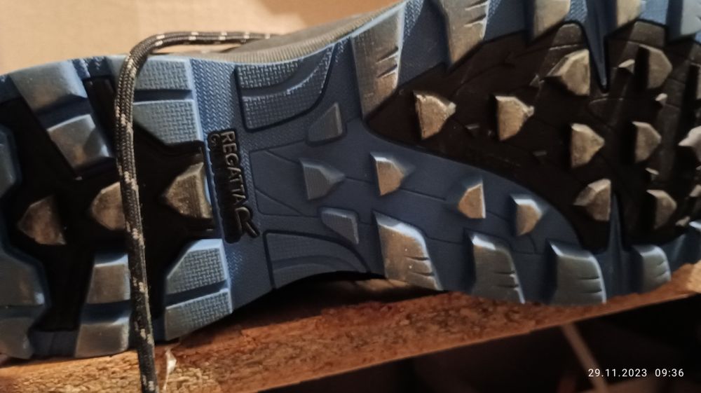 Зимни обувки Регата