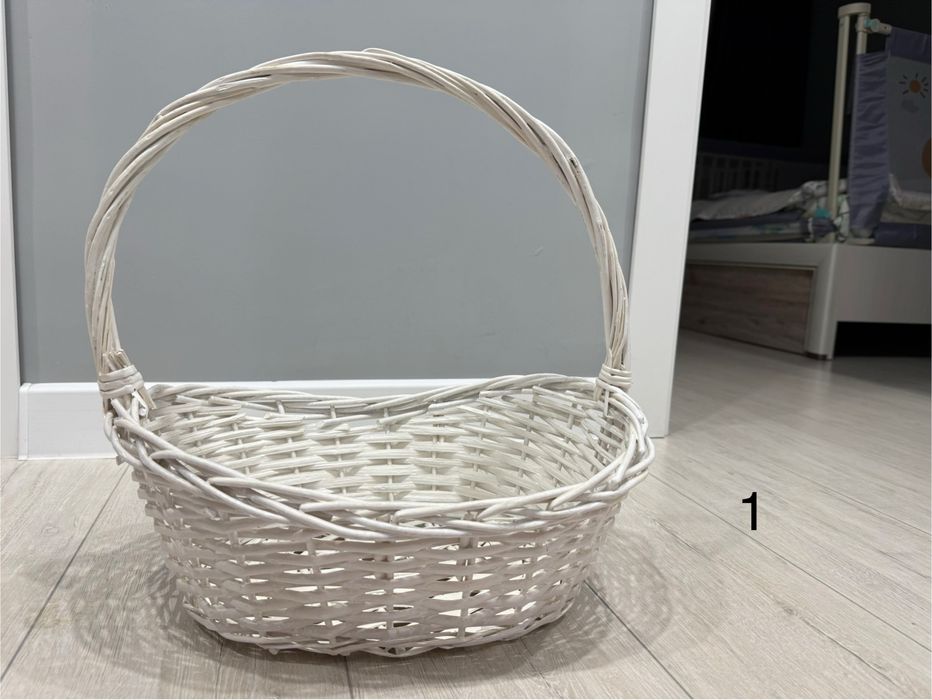 Корзина плетенная