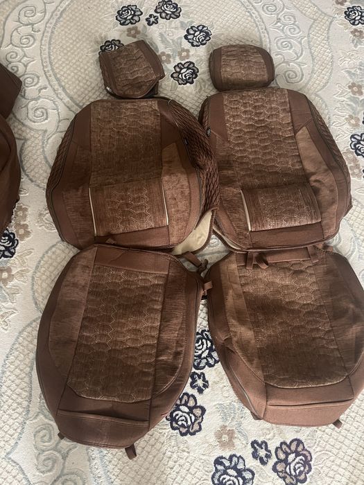 Чехол авто 4 седенесіне бар тап таза