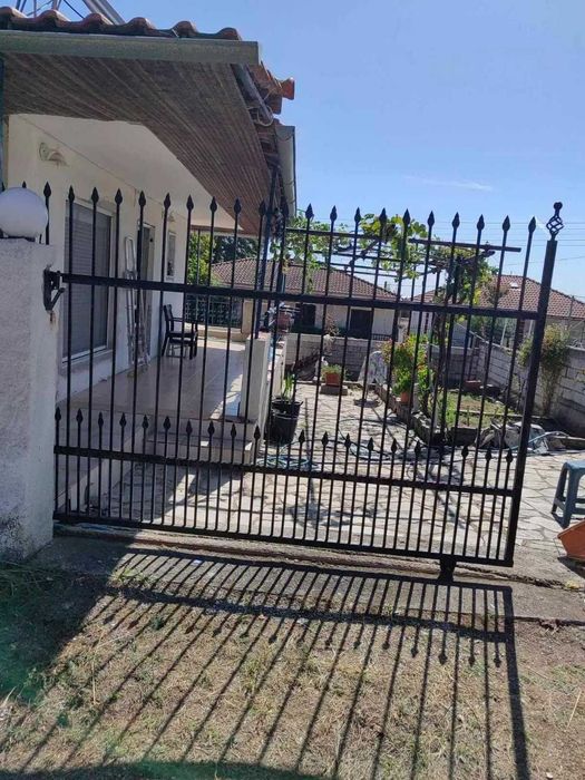 Къща в Аспровалта