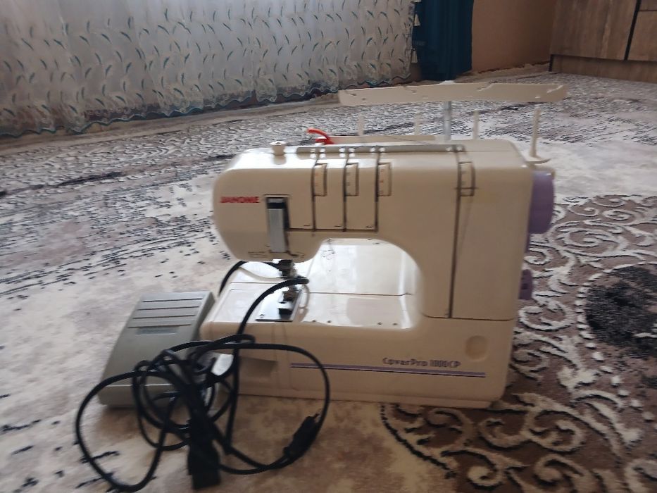 Швейная машина распашонка