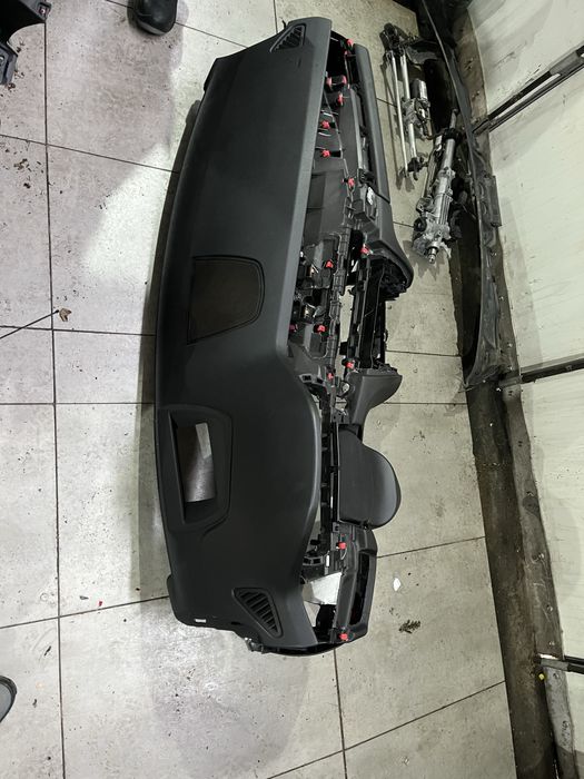 Арматурно табло бмв х5/х6 ф15/ф16 ( armaturno tablo bmw f15/f16 )