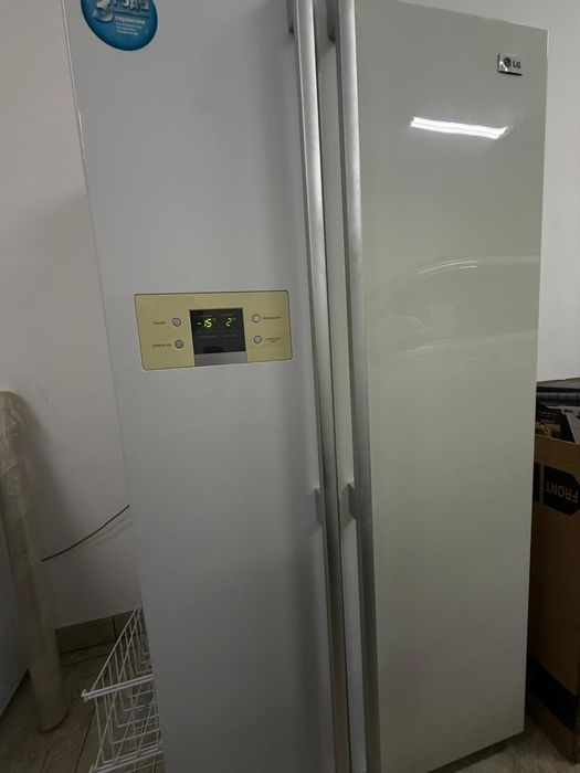 Продам холодильник