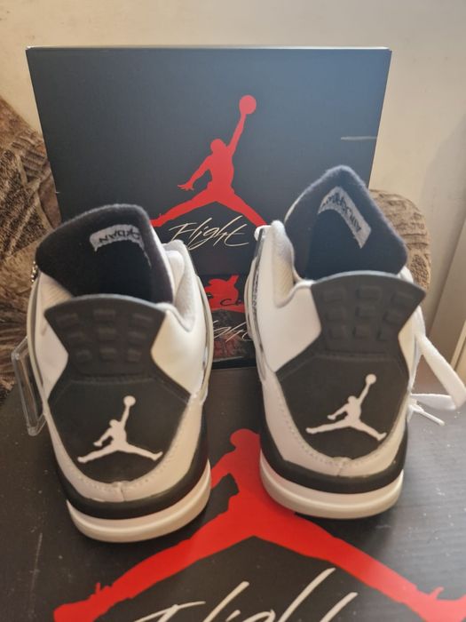 Jordan 4 retro m b