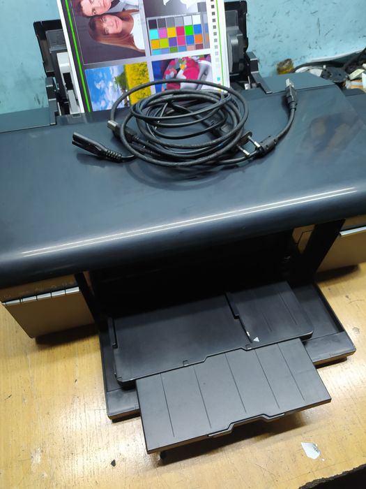 Epson L805, тест дюз 100%, головка 20 тыс копий, механизм 65 тыс копий