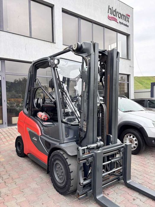 Stivuitor - Motostivuitor Linde H35T-01 New Gen. An fabricație 2020
