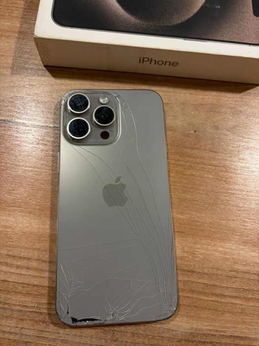 iPhone 15 Pro Max 256 GB