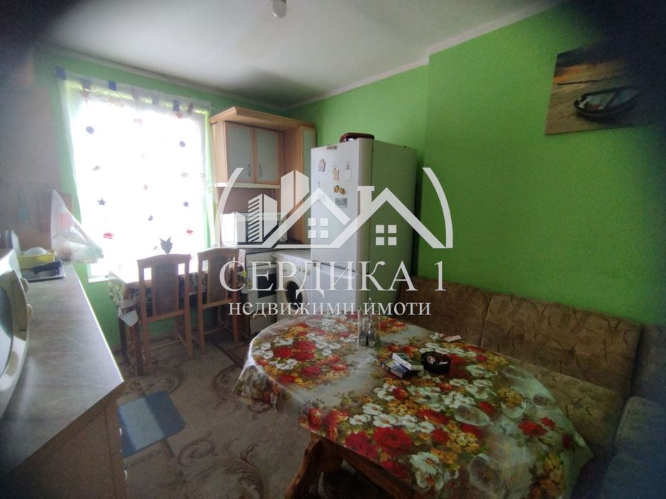 Продава се Тристаен апартамент в София, Център - 72 кв.м за 1862 €/кв.м - Снимка #1