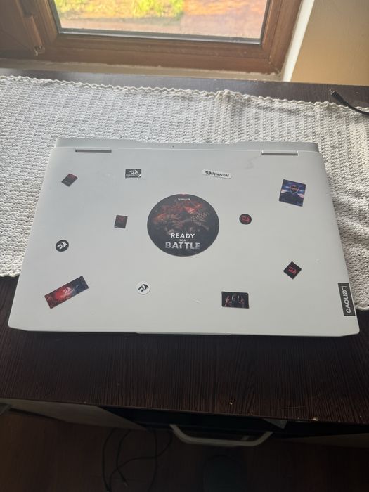 Laptom Gaming Lenovo 15ARH7