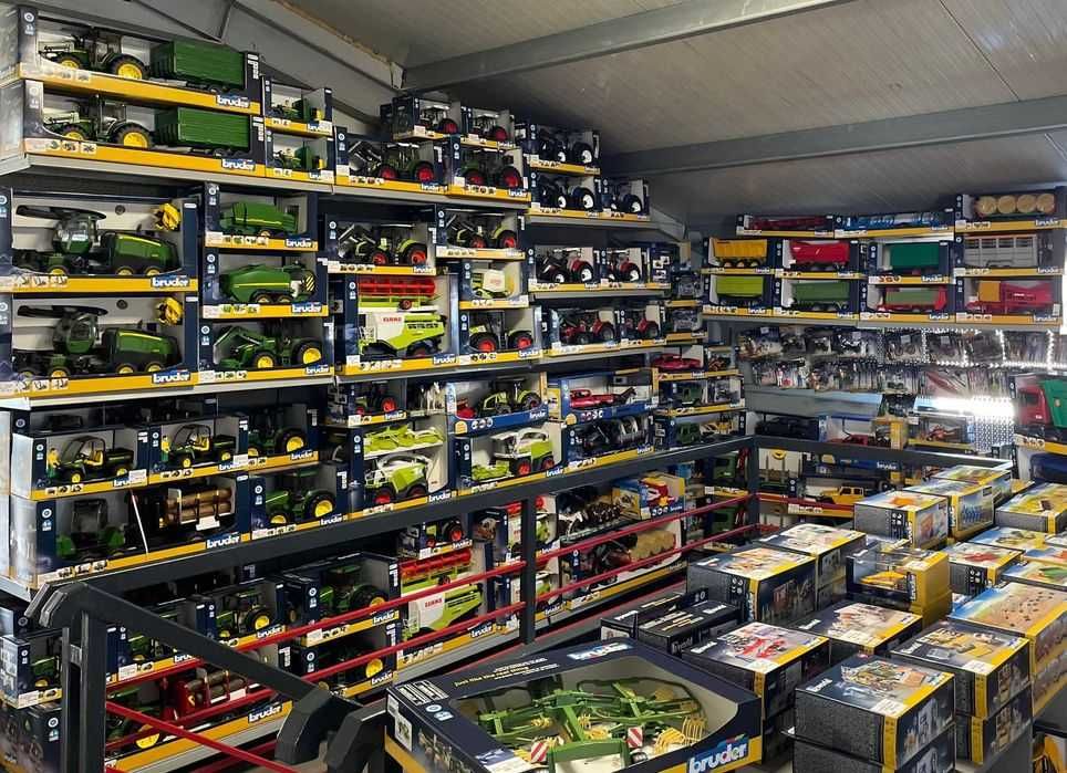 Jucarii Bruder -Combină de recoltat Claas Lexion 780 - tehnicapopan.ro