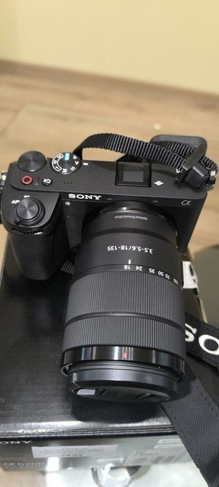 Sony A6700+ E 18-135mm