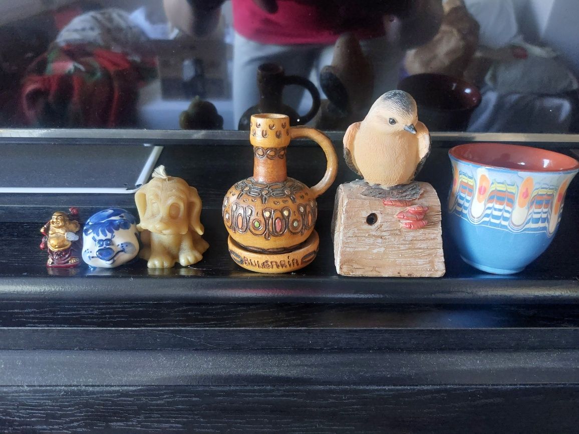 Фигурки, декорации