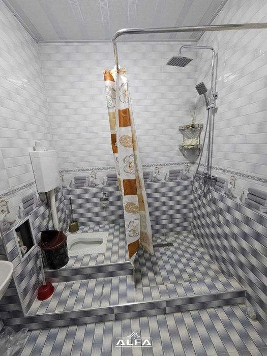 Buxoroda kvartira sotiladi 1 xonali 52m² 7-qavat.