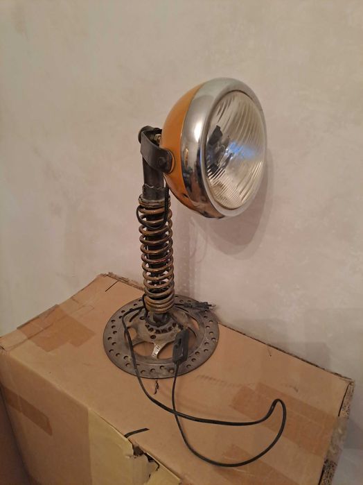 Дизайнерски лампи