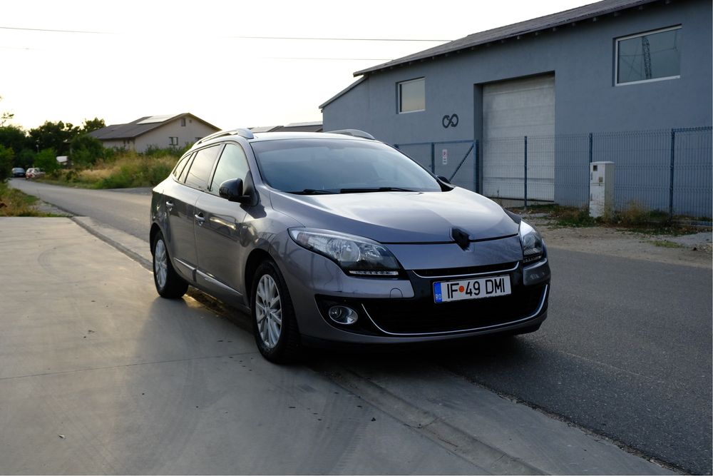 Renault Megane 3 - BOSE Edition - Trapa + panorama