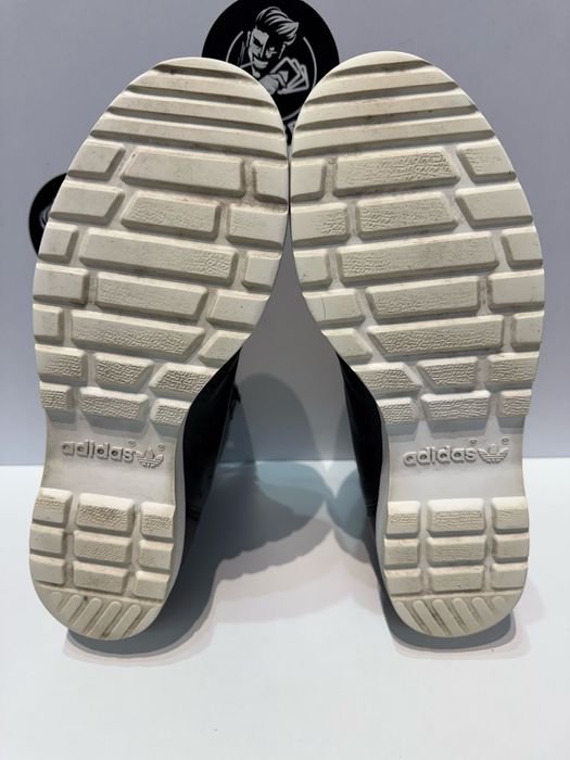 Боти ADIDAS .Номер 41.5